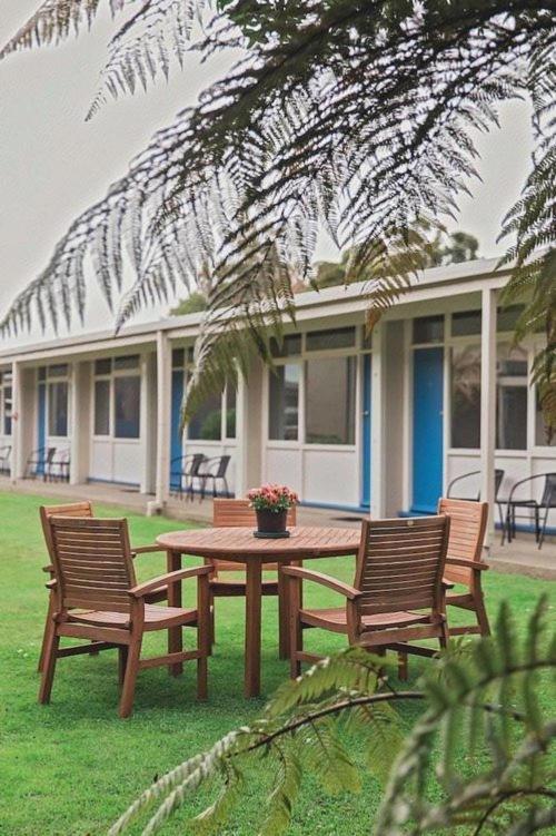 Westport Motor Hotel Luaran gambar